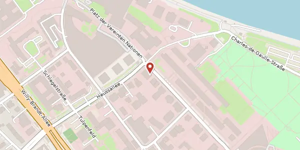 Karte der Umgebung von Kurt-Schumacher-Str. 2, 53113 Bonn