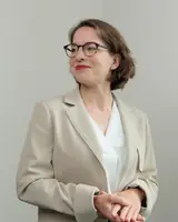 Foto von Julia Klesse, LL.M.