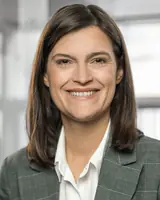 Foto von Dr. Claire Vierbuchen, LL.B. Köln/Paris I Maîtrise en Droit