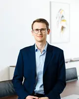 Foto von Dr. iur. Fabian Göllner