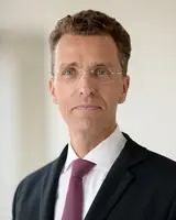 Foto von Dr. Robert Schütz