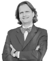 Foto von Dr. Michael Tillmann