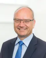 Foto von Dr. jur. utr. Erik Silcher