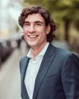 Foto von Dr. jur. Simon Pfefferle