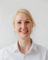 Foto von Dr. jur. Nina Maenz